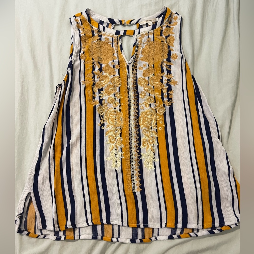 Sleeveless top